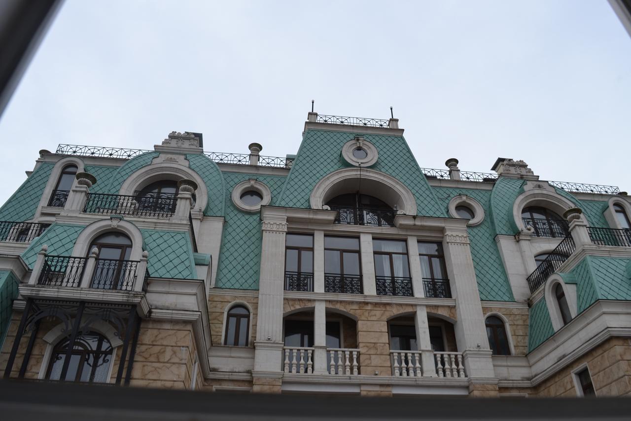 Old Batumi Apartment ภายนอก รูปภาพ